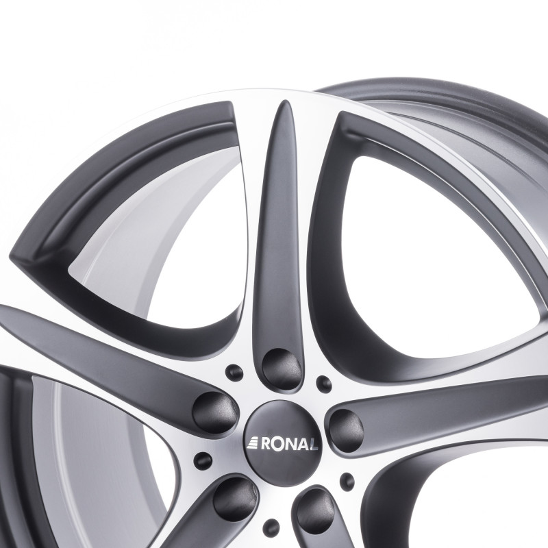 RONAL R55 SUV MATTSCHWARZ FRONTKOPIERT