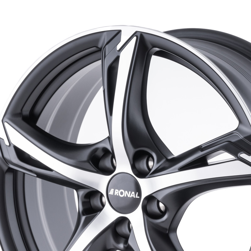 RONAL R62 JETBLACK MATT FRONTKOPIERT