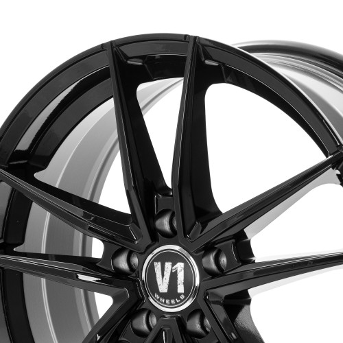 V1 Wheels V3 Schwarz glänzend lackiert