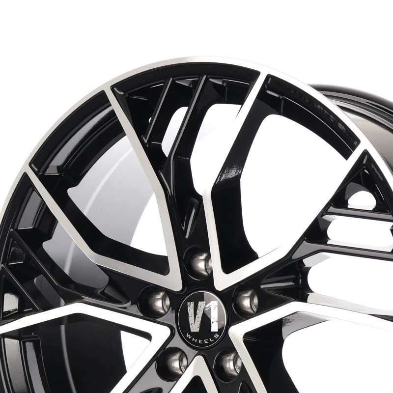 V1 Wheels V7 Glossy Black Machined