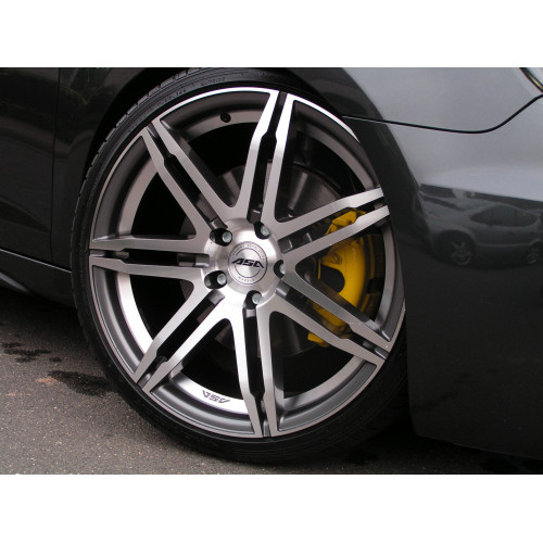 Japan Racing Wheels JR28 Gloss Black Machined